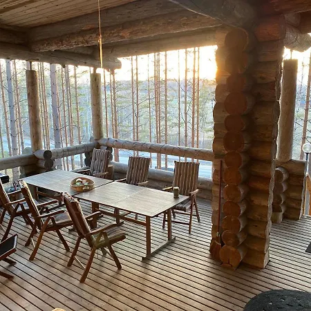 Muurla Homestay *